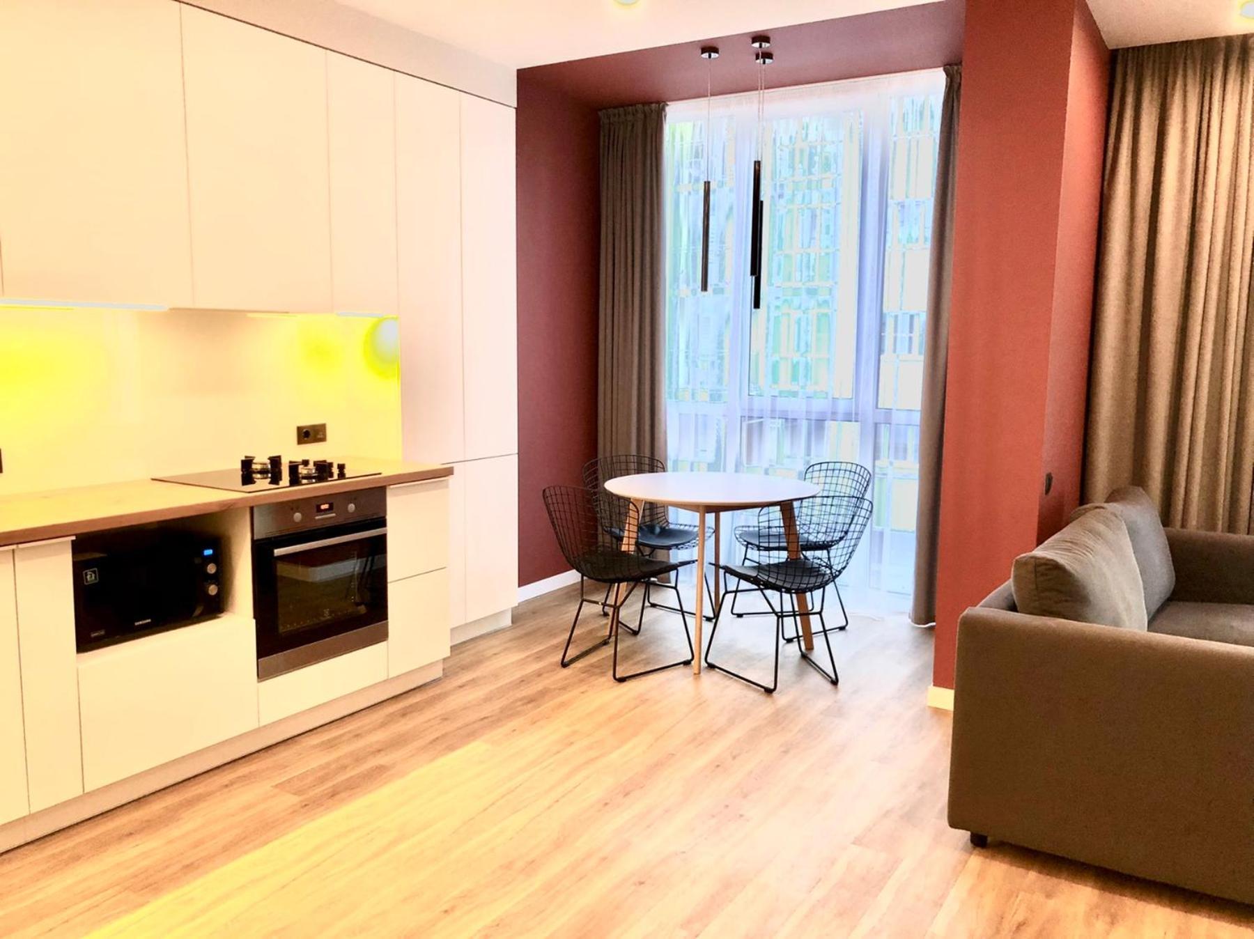 Osapart Romantic Apartment In The Complex Great Britain Leópolis Exterior foto